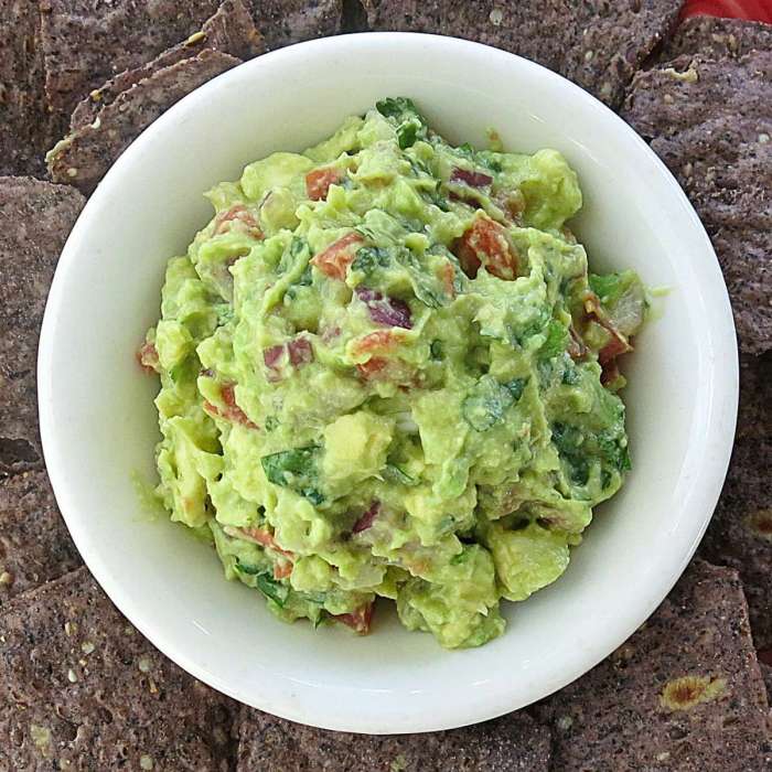 Guacamole dip avocados cookingclassy