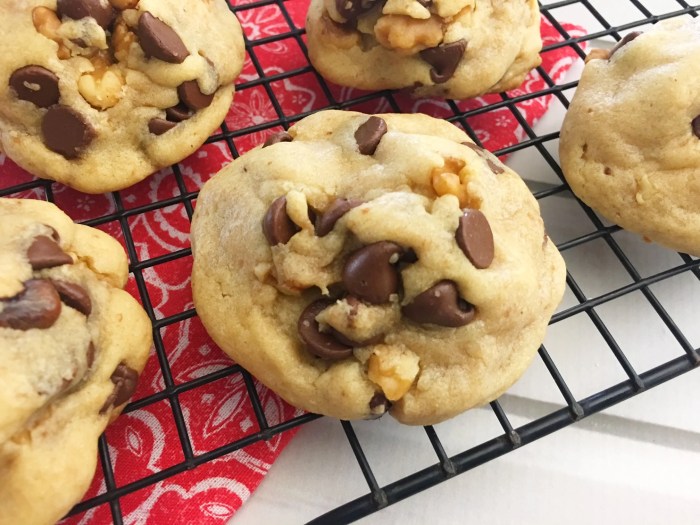 Toll house original recipe cookies cookie cdkitchen chip wrong chocolate classic go