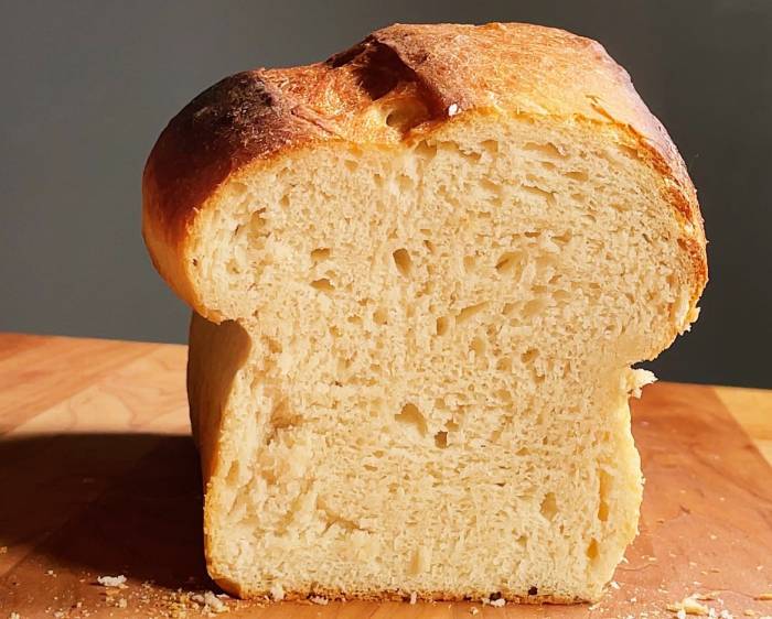 Bread cheese cottage walnuts recipe moist walnut crunchy pieces soft perfect