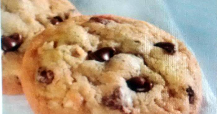 Toll house cookies nestle cookie recipe chocolate chip tollhouse bag original chips ingredients vintage recipes cooking dough favorite christmas bit